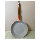 Le Creuset Enameled Cast Iron 9" Pan, w/ Box