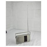 Soundesign 2204SGY Portable AM/FM Radio