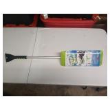 Emsco 52\" Telescoping Snowbroom