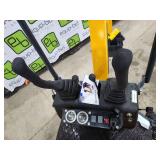 Unused INFRONT YFE10 MINI Excavator Model: YFE10