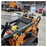 Unused Landhero Mini Skid Steer Loader | LDH-HT380