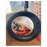 11" Nonstick Fry Pan