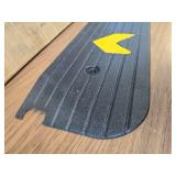 VEVOR Rubber Threshold Ramp 1" Rise, Wheelchair 3.7 ft, Non-Slip