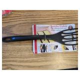 Norpro Jumbo Fiskie - Fork & Whisk,Black