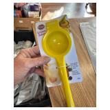 Norpro Lemon Juicer, JUCER, Silver