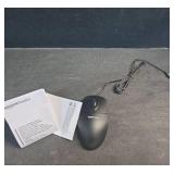Amazon Basics 3-Button USB Wired Mouse with Scrolling and Tracking - Standard, Black
