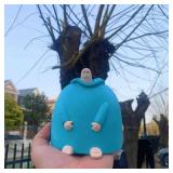 Junwait Funny Smiling Middle Finger Statue Ornaments, Novelty Resin Finger Man Sculpture Decorations, Quirky Middle Finger Hand Statue for Table Shelf Office Desktop Decoration *outer part only*