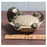 Vintage Mid-Century Dorothy Kindell Cermic upside-down Turtle Candy or Trinket Dish c1940