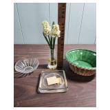 Faux Bud vase (looks like it has water but it