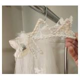 Vintage wedding vail - need some repair, mesh is broken off the crown