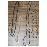 5 Vintage beaded costume jewelry necklaces - all good condition