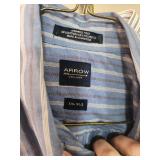 6 Mens button down dress shirts - Size Small or 14 - 14 1/2