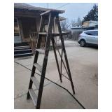 6 Foot Wooden Step Ladder