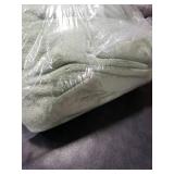 MAGGEA Extra Large Bath Sheet 4 Piece (35x70)-Ultra Soft Oversized Bath Towel,Bath Sheet Set for Bathroom Hotel,Plush Highly Absorbent Quick Dry Shower Towel for Adults,Bathroom Towel Set Green