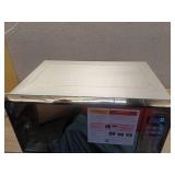 Panasonic NN-SN686S 1.2 Cu. Ft. 1 200 Watt Microwave Stainless Steel - Retail: $238