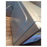 Panasonic NN-SD47QSDAYH Cu. Ft. Inverter Technology, 1000W Microwave Oven Countertop, 0.9 Cft, Stainless Steel - Retail: $199