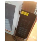 GE - 1.1 Cu. Ft. Countertop Microwave with Convenience Cooking Controls - Stainless Steel - Retail: $128