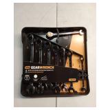 GEARWRENCH 8 Pc. Reversible Ratcheting Combination Wrench Set, Metric - Retail: $56