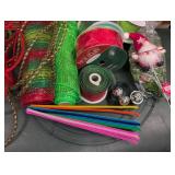 18 inch Holiday wreath kit