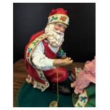 Clothtique Santa and Child Christmas Scene