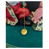 Clothtique Santa and Child Christmas Scene