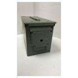 Metal ammunition can