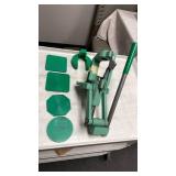 RCBS rock chuckler supreme reloading press with primer trays