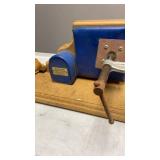 Decker shooters vise