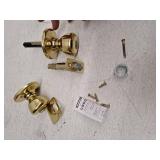 Kwikset Keyed Knob, Polished Brass