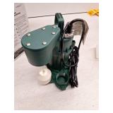 Zoeller 4003460 0.33 HP 42 GPH Cast Iron Vertical Float Switch AC Bottom Suction Submersible Sump Pump
