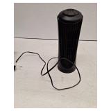 Utilitech 14-in 120 -Volt 3 -Speed Indoor Black matte Oscillating Tower Fan