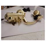 Kwikset 95530-017 Polished Brass Montara Two-Point Locking Single Cylinder Handleset With Juno Knob