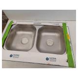 Dayton Stainless Steel 33" x 22" x 6-9/16" Equal Double Bowl Drop-in Sink