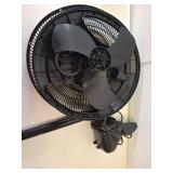 Lasko 16 3-Speed Adjustable Oscillating Pedestal Fan  Black  S16500