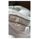 King Mattress Topper, Cotton Top, 8-21 Inch Deep Pocket - Retail: $95