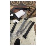 14 Inch Metal Platform Bed with Heavy Duty Steel - Retail: $76