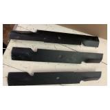 18-inch Riding Lawn Mower Blades - Set of 3 - Retail: $63