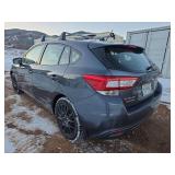 2017 Subaru Impreza Hatchback with Thule Roof Rack