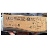 A Plug in Motion Sensor Night Light, LED Infrared Sensor Light 6W Light AC 85-265V PIR Infrared Sensor Motion Detector Light Bulb Lamp (White Light, US Plug)