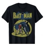 0)DC Comics Batman Vintage Spotlight T-Shirt Small