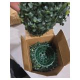 Hotop 2 Pcs 5 Inches Artificial Plant Topiary Ball 4 Layers Garden Spheres Boxwood Balls Artificial Topiaries Spheres Decorative Plants for Backyard, Balcony, Garden, Wedding, Indoor Outdoor Decor