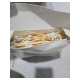 Layhit 300Pcs 19th Hole Drink Stirrers Skewers 4.72\" for Golf Cake Burgers Sandwiches 19th Hole Appetizer Picks Celebrate Your Next Hole in One for Golf Birthday Party Supplies Country Club Retiremen