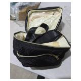 GDNasist Wearable Breast Pump Bag Compatible with Willow/Elvie/Medela/Momcozy, Portable Pumps Carrying Case for Nursing & Working Moms, Pumping Bag with Mat & Shoulder Strap, Black