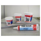 Red Devil 0425 Pre-Mixed Tile Grout Squeeze Tube, 5.5 oz., White