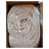 EXQ Home Quilt Set King Size Beige 3 Piece, Lightweight Soft Coverlet Modern Style Squares Pattern Bedspread Set for All Season(1 Quilt,2 Pillow Shams) - Retail: $41