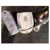George Foreman Lean Mean Fat Grilling Machine lot