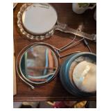 1940s Music Box/Powder holder with 2 neck holding makeup mirrors