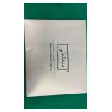 Mulberry Silk Pillow Cases, Queen Size Silk Pillowcase, Olive Green, 20"X 30", 1Pcsfor Hair and Skin, Soft Breathable Smooth Cooling, Satin Silk Pillow Covers, with Zipper, for Sleeping - Retail: $14