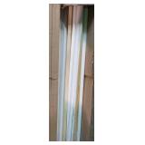 APPEARS NEW - Primed Finger-Joined Pine Quarter Round 3/8 in.D x 3/8 in.W x 96in.L (8 Ft Total) 50+ pcs