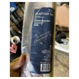 HAMPTON BAN WESTFIELD SHAKER FEATHER WHITE 8 FT CROWN MOLDING 96 in W x 1.7 in H x* 4 in D